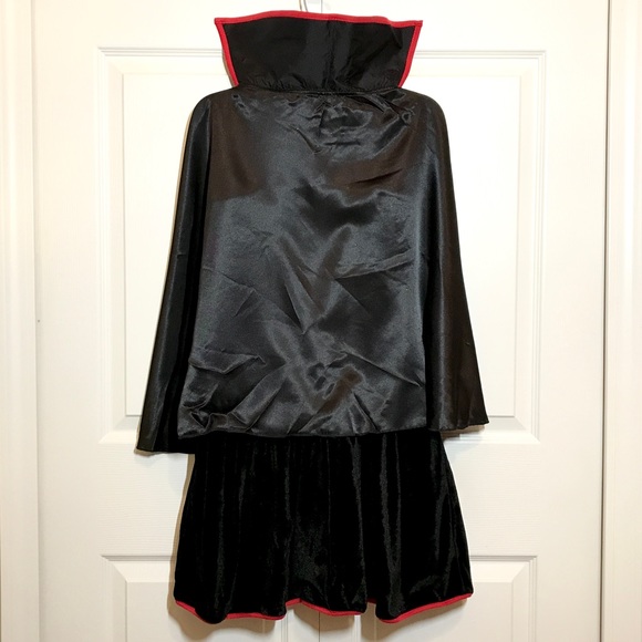 Precious Vampire Girls Halloween Costume Red Size XL - Picture 7 of 7